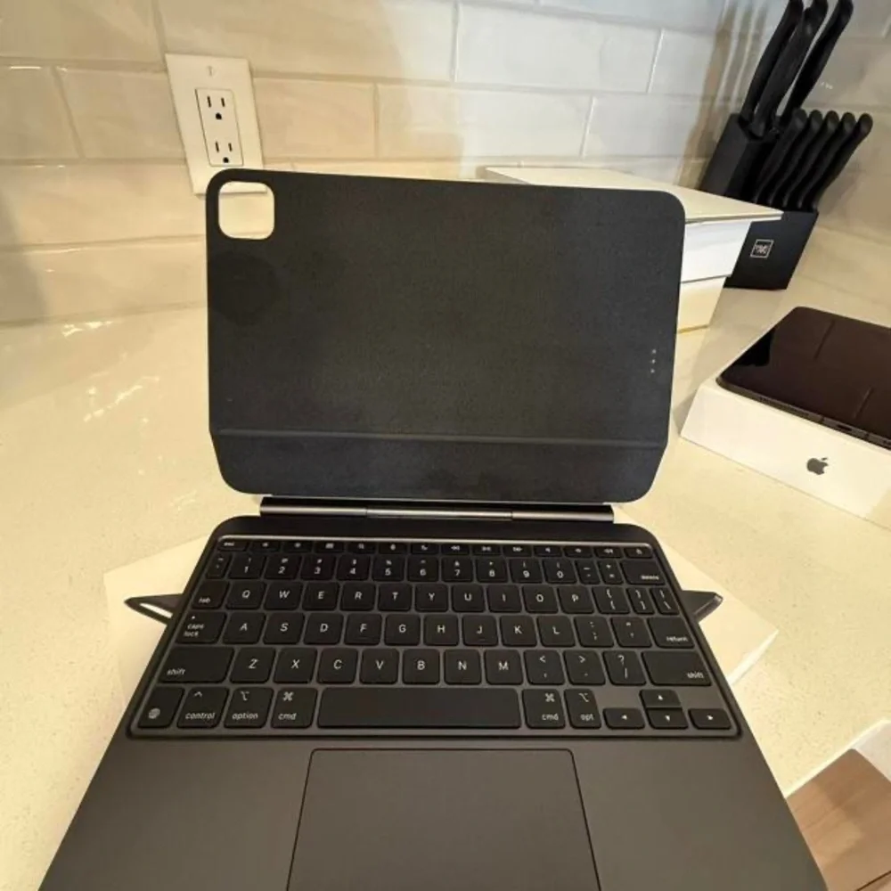 Black Tablet Keyboard Case